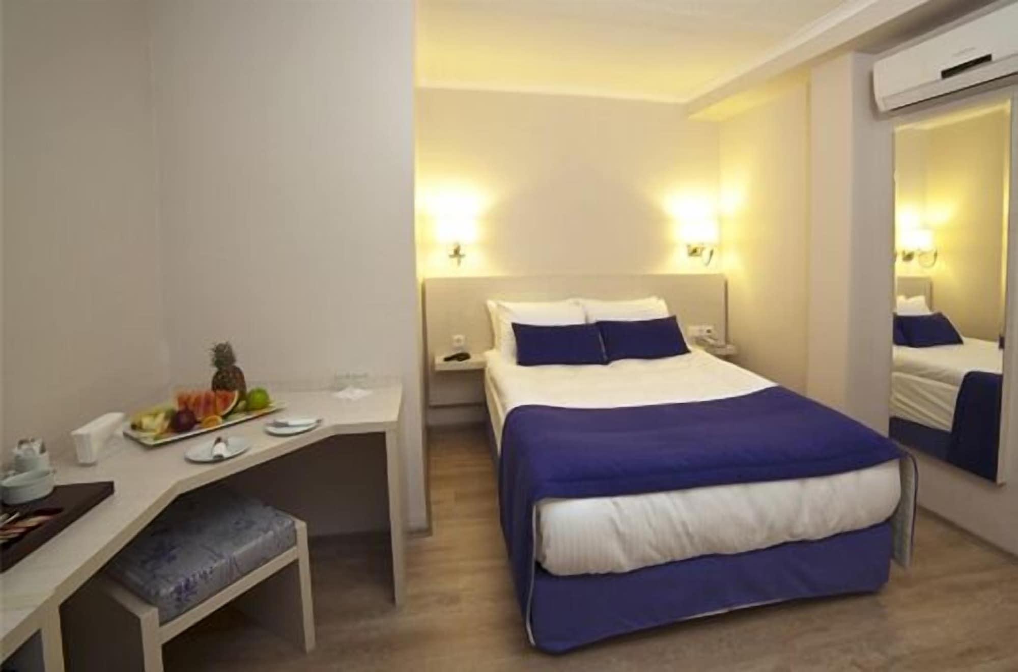 Walk In Hotel İzmir Extérieur photo