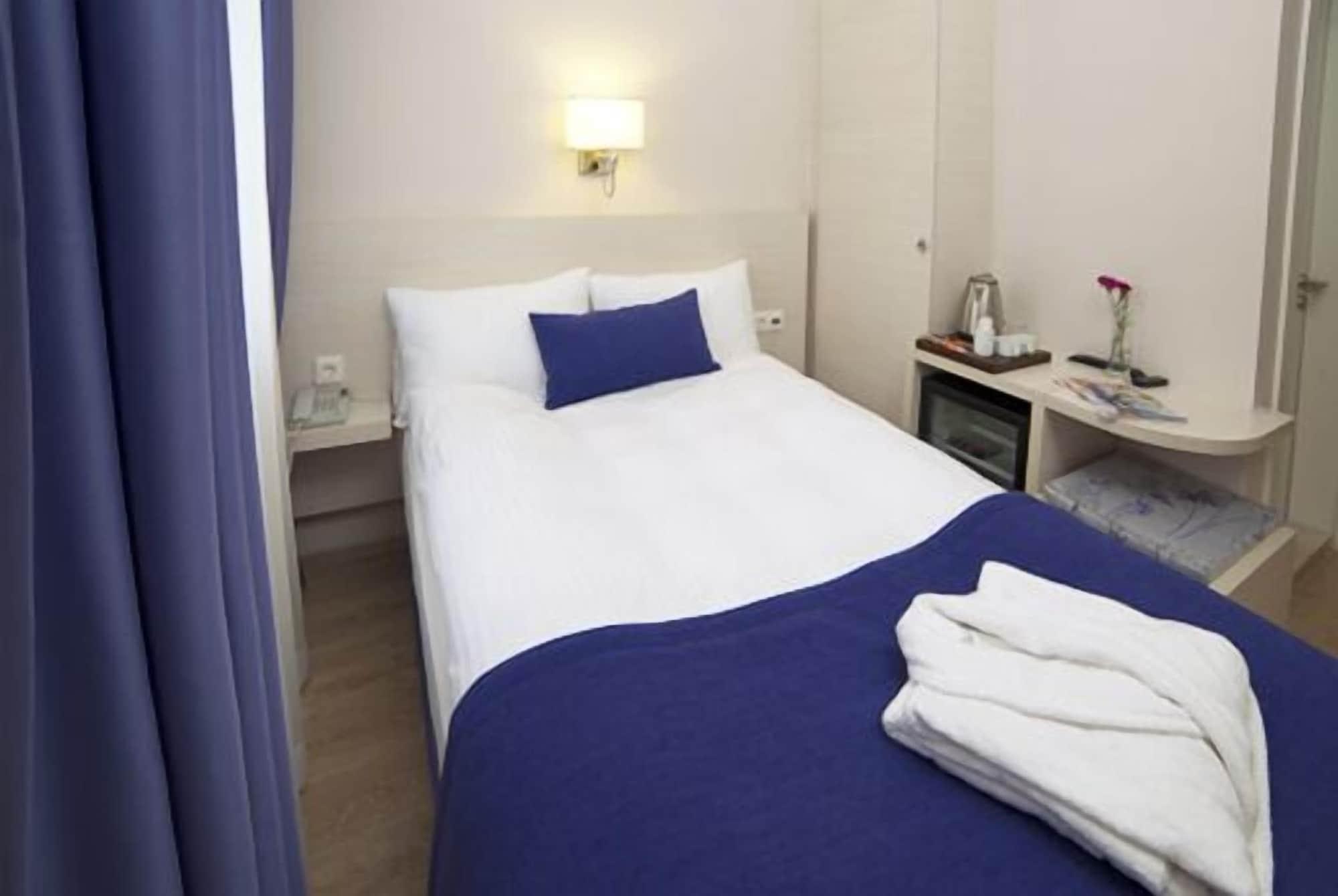 Walk In Hotel İzmir Extérieur photo