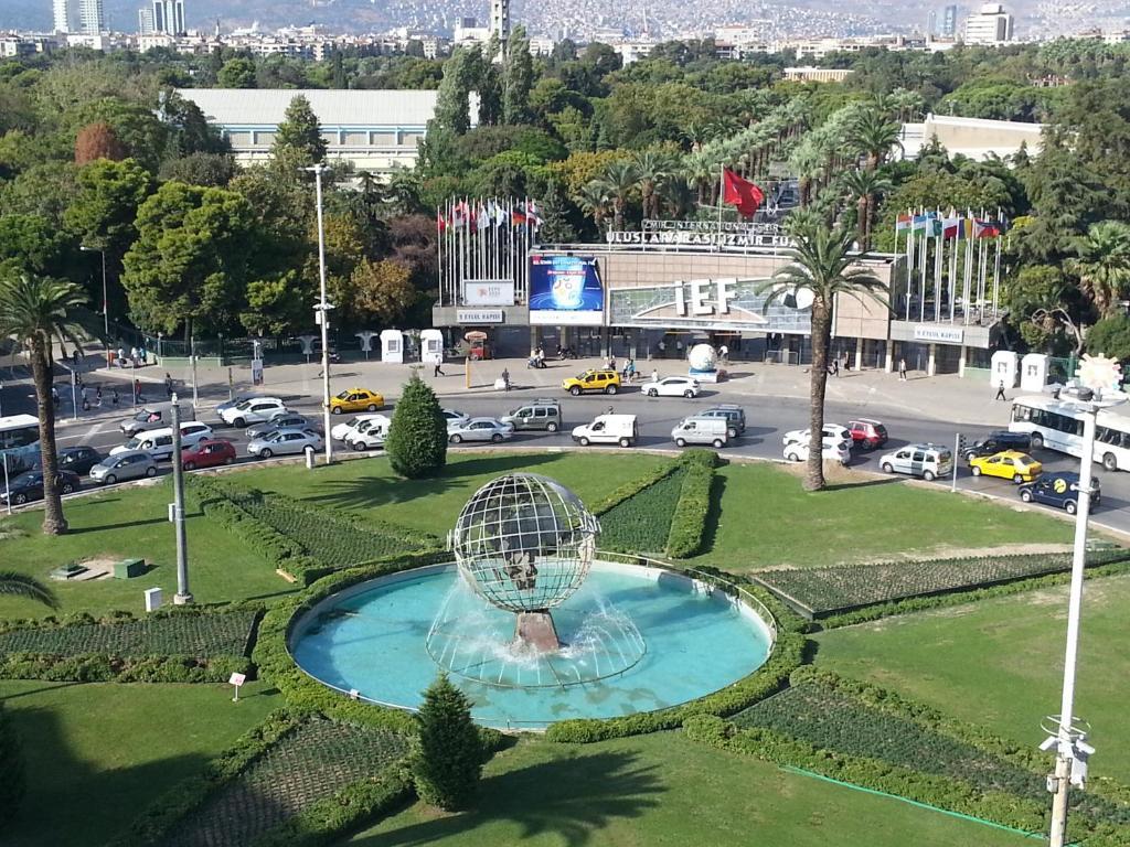 Walk In Hotel İzmir Extérieur photo